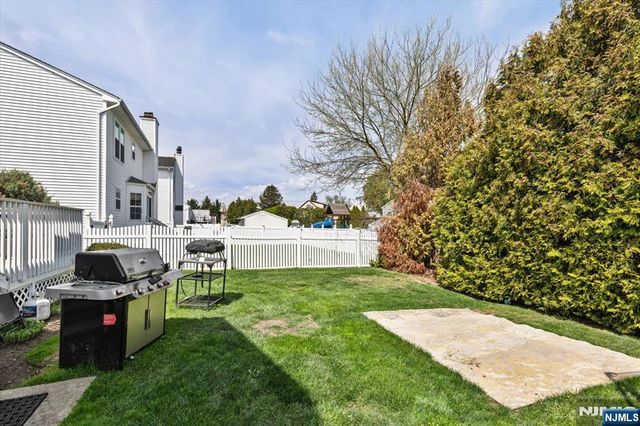 42 Nugent Drive, Clifton, NJ 07012