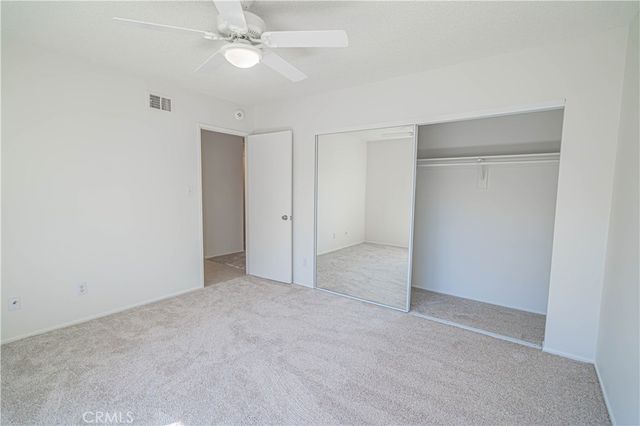 19433 Oak Crossing Road, Newhall, CA 91321