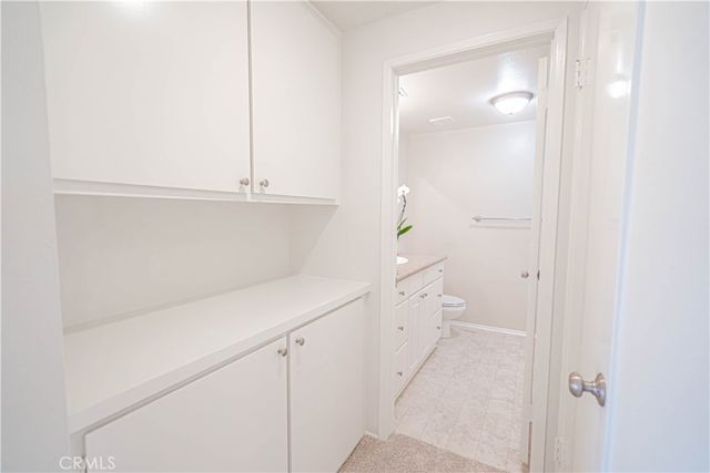 19433 Oak Crossing Road, Newhall, CA 91321