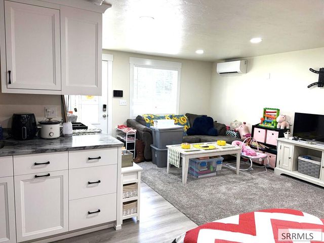 2254 S Bellin Road, Idaho Falls, ID 83402