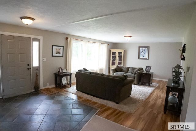 2254 S Bellin Road, Idaho Falls, ID 83402