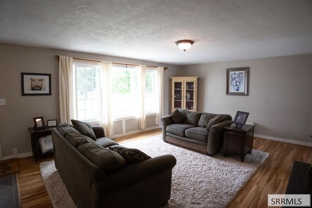 2254 S Bellin Road, Idaho Falls, ID 83402