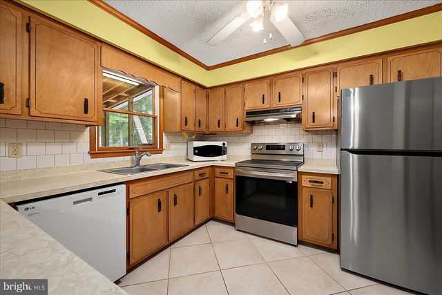 11 BIMINI LN, Ocean Pines, MD 21811