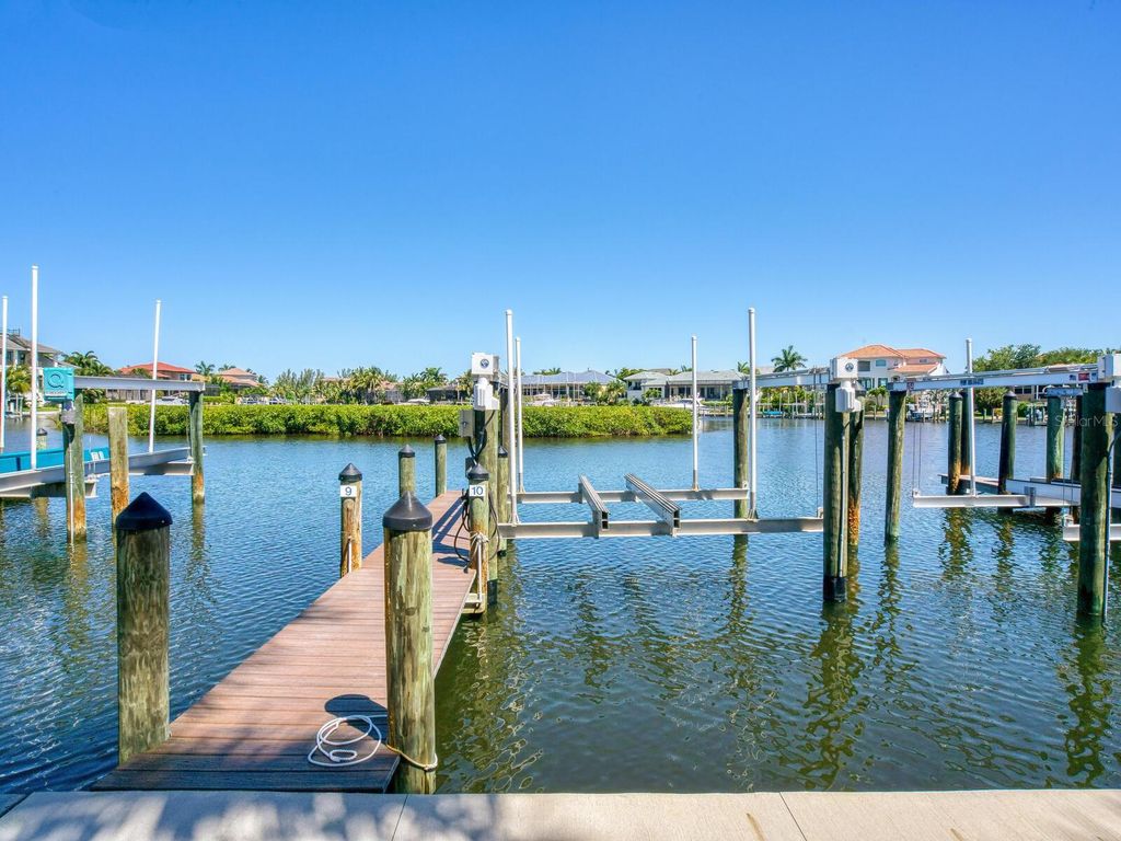 Image 54 of property listing at 12518 HARBOUR LANDINGS DRIVE, Cortez, FL 34215