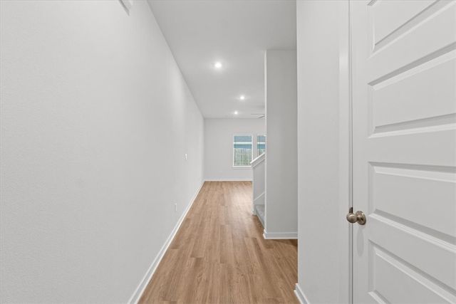 627 S Neon Avenue, Fayetteville, AR 72704