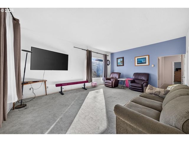 1914 HAWTHORNE St, Forest Grove, OR 97116