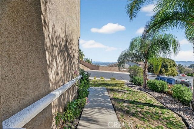 15145 Lighthouse Drive, Lake Elsinore, CA 92530