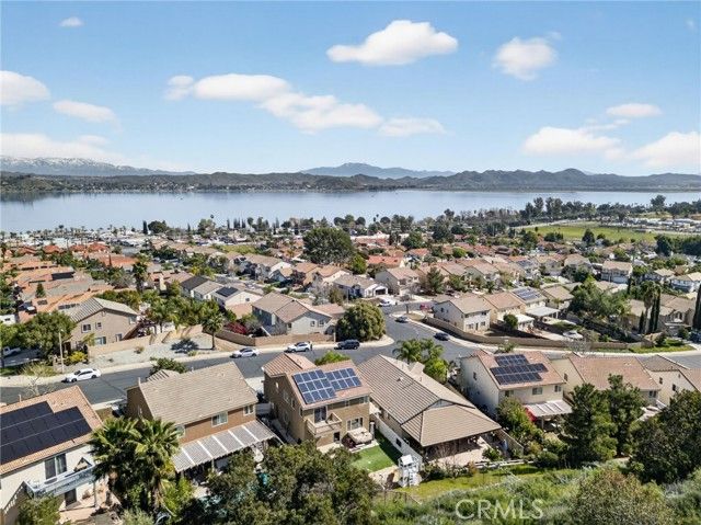 15145 Lighthouse Drive, Lake Elsinore, CA 92530