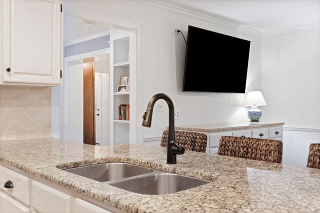 2197 Taborlake Circle, Lexington, KY 40502