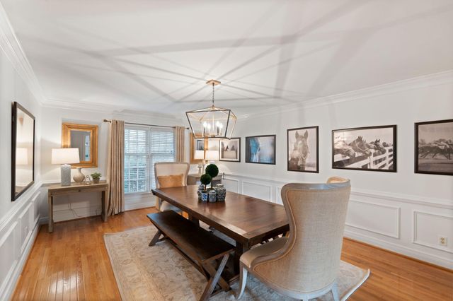 2197 Taborlake Circle, Lexington, KY 40502