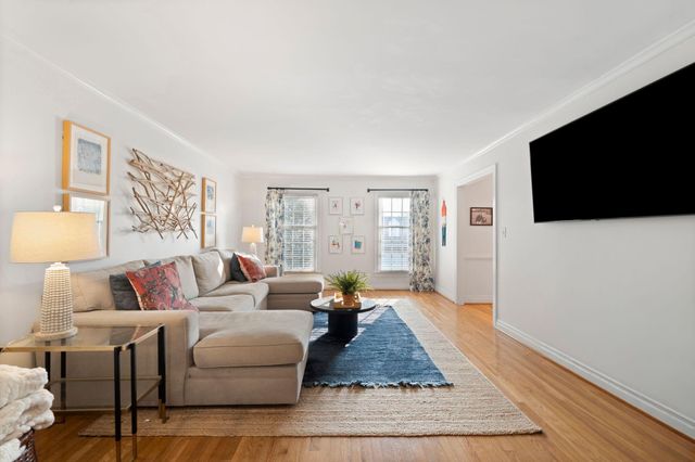 2197 Taborlake Circle, Lexington, KY 40502