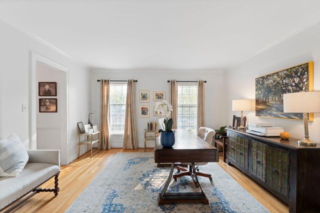 2197 Taborlake Circle, Lexington, KY 40502