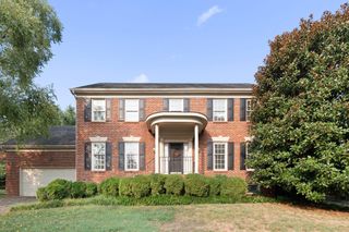 2197 Taborlake Circle, Lexington, KY 40502