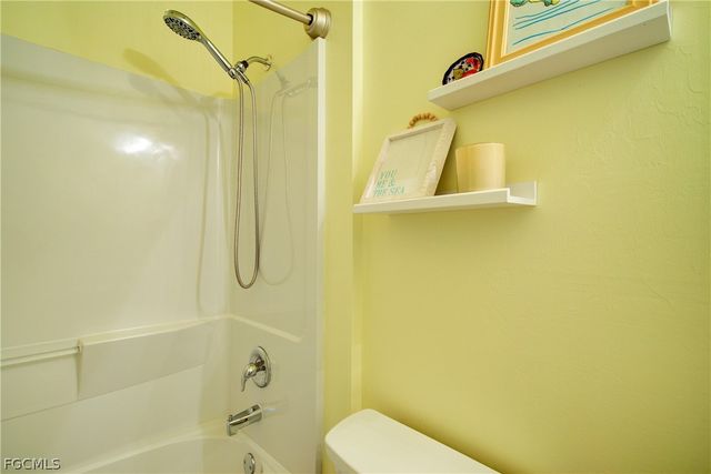 15216 Ligustrum LN, Alva, FL 33920