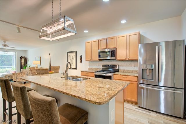 15216 Ligustrum LN, Alva, FL 33920