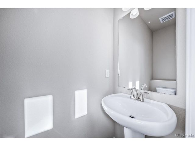 3950 N Rome St, Aurora, CO 80019