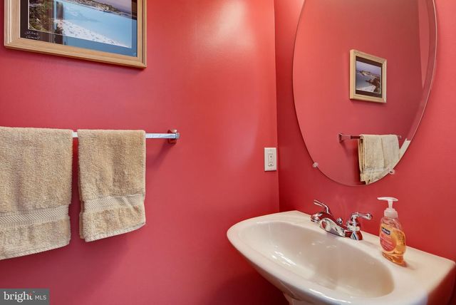 5104 ROBINS PERCH LN, Perry Hall, MD 21128