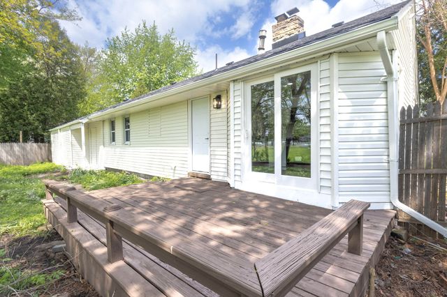 11105 W 105th Place, St. John, IN 46373