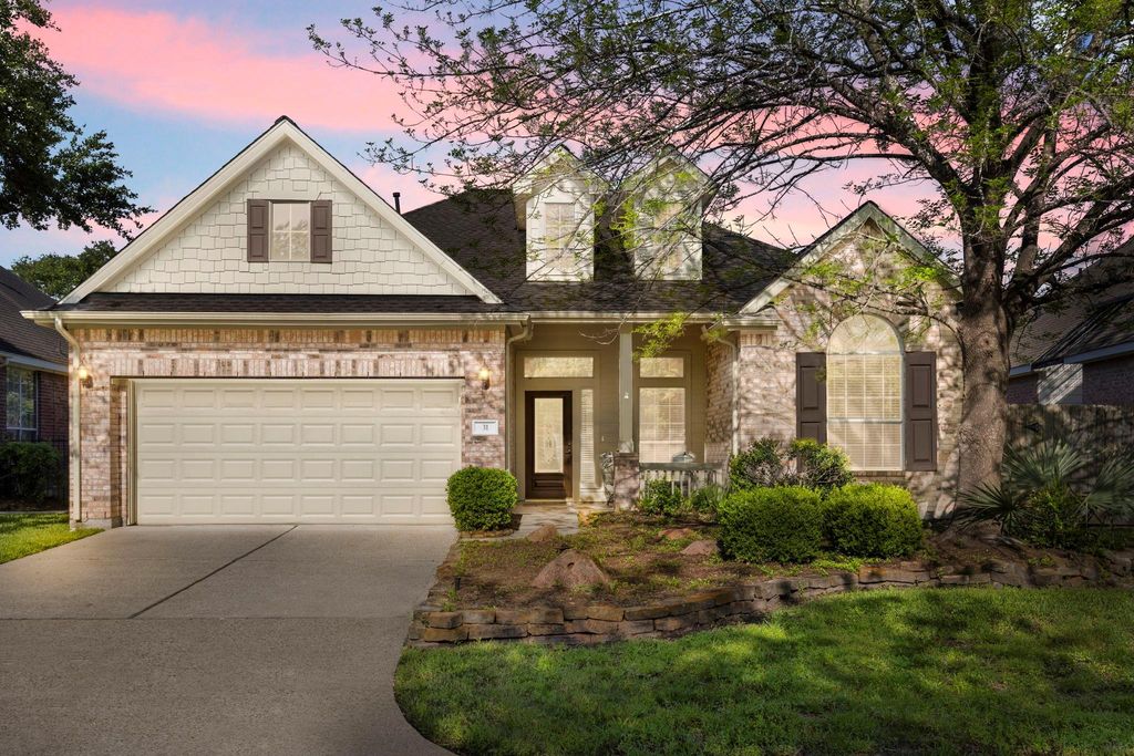 31 E Royal Mews, The Woodlands, TX 77384