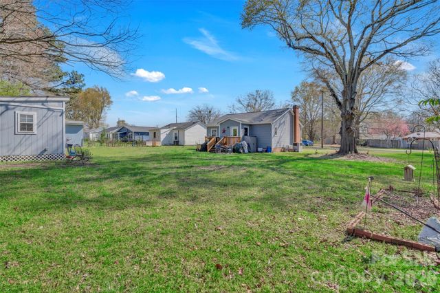 105 Hilltop Lane, Clover, SC 29710