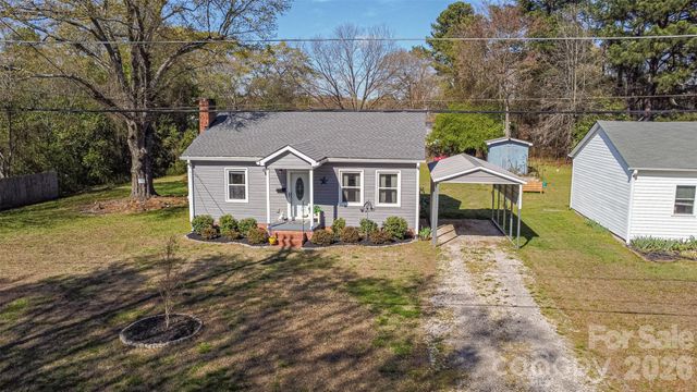 105 Hilltop Lane, Clover, SC 29710