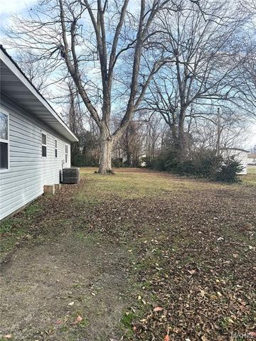 815 Wilson Avenue, Campbell, MO 63933