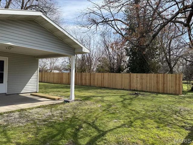 815 Wilson Avenue, Campbell, MO 63933