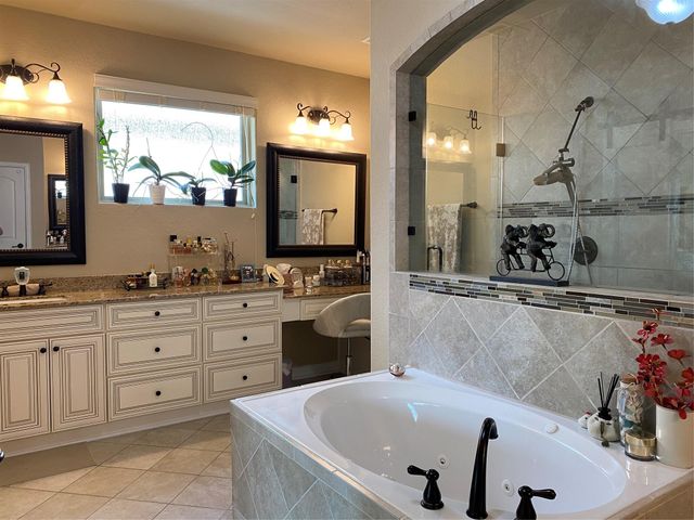 16007 Conners Ace Drive, Spring, TX 77379