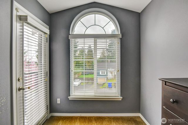 7402 Olympic Drive, Everett, WA 98203