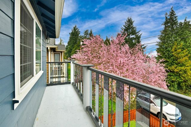 7402 Olympic Drive, Everett, WA 98203