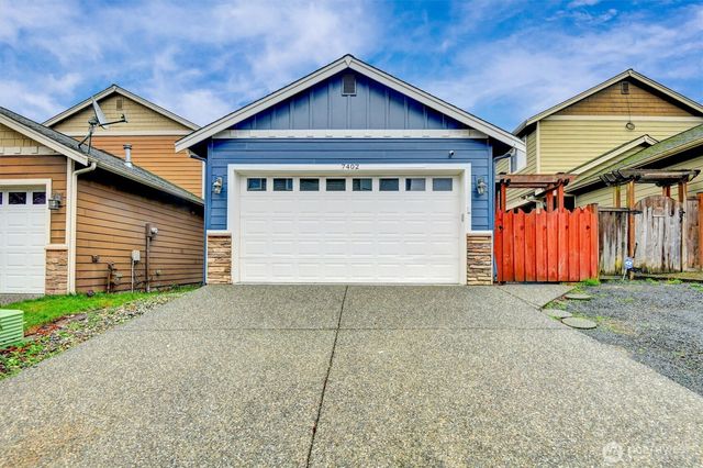 7402 Olympic Drive, Everett, WA 98203