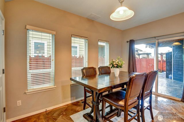 7402 Olympic Drive, Everett, WA 98203