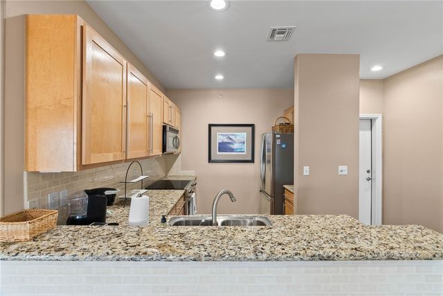 28 Sandollar B-3, Rockport, TX 78382