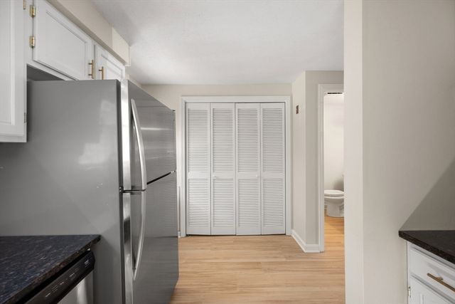 728 Auburn St D4, Whitman, MA 02382
