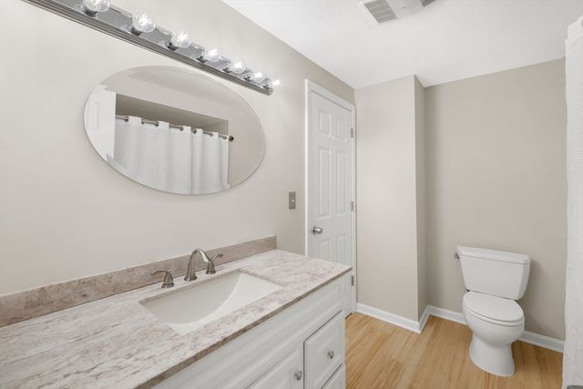728 Auburn St D4, Whitman, MA 02382