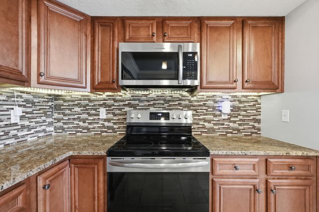 1223 Twin Bay Drive, Fort Walton Beach, FL 32547