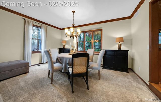 2780 Airport Road, Waterford, MI 48329