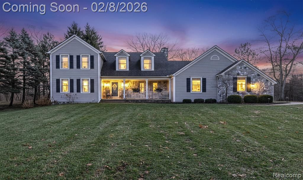 2780 Airport Road, Waterford, MI 48329