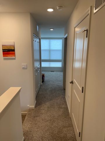 314 Summit Circle, Lombard, IL 60148