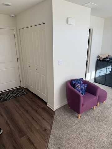 314 Summit Circle, Lombard, IL 60148