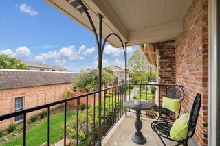 1880 Saxony Lane, Houston, TX 77058