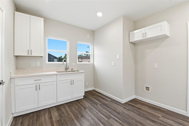 7010 Brownsville Street, Houston, TX 77020