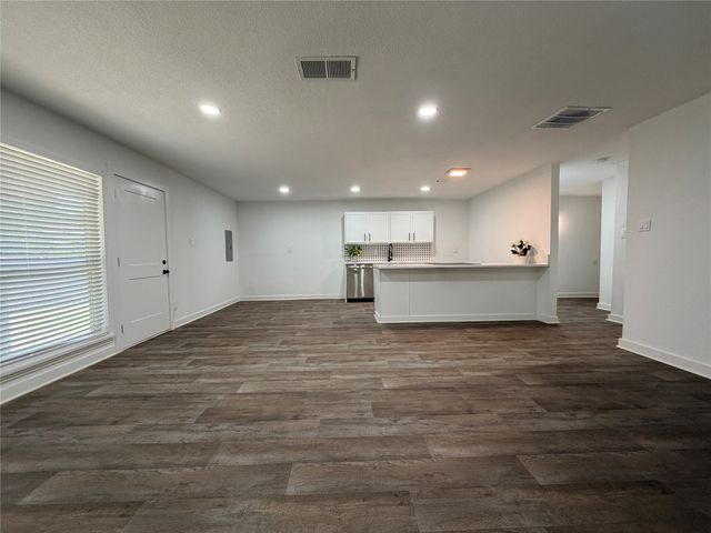 124 W Way Drive, Allen, TX 75002