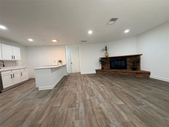 124 W Way Drive, Allen, TX 75002