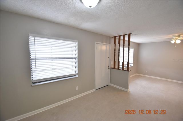 705 2ND AVENUE NW A, Ruskin, FL 33570