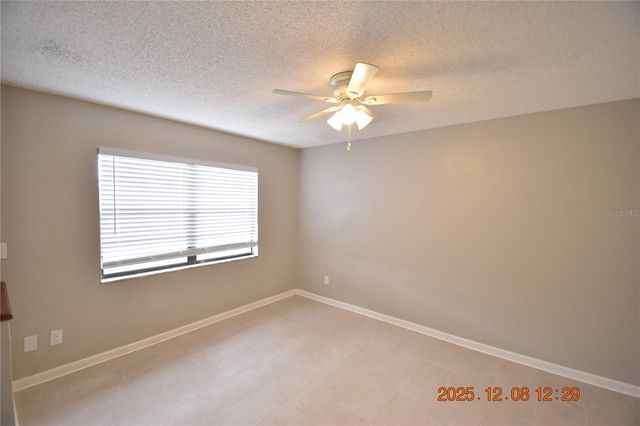 705 2ND AVENUE NW A, Ruskin, FL 33570