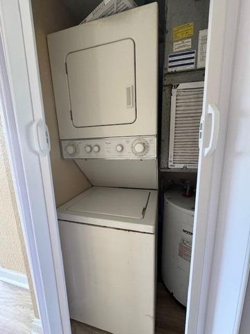 4844 NW 9th Drive 4844, Plantation, FL 33317
