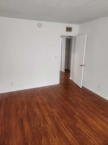 4844 NW 9th Drive 4844, Plantation, FL 33317