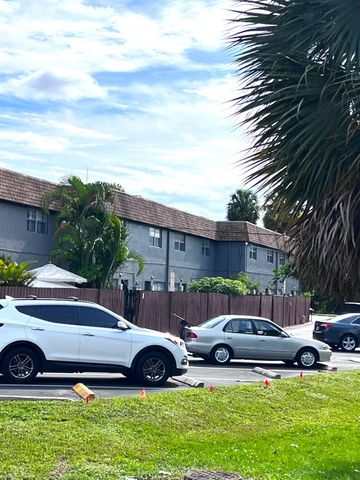 4844 NW 9th Drive 4844, Plantation, FL 33317