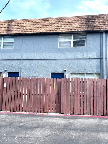 4844 NW 9th Drive 4844, Plantation, FL 33317